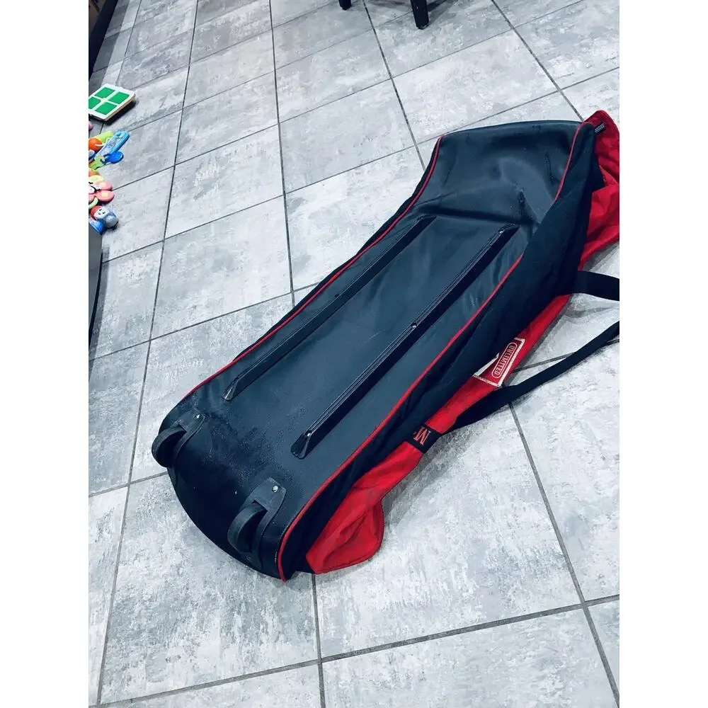 VINTAGE Marlboro Unlimited XL Large Rolling Duffle Bag w/ Wheels Hard Bottom